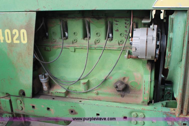 image for item J1431 John Deere 4020 tractor