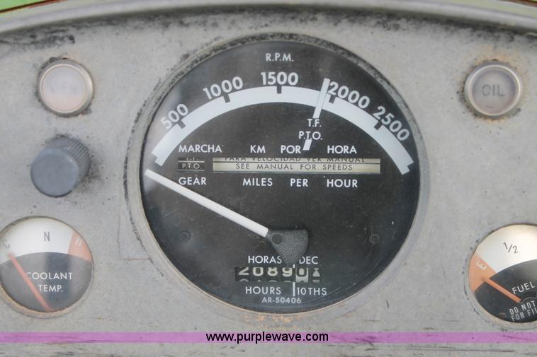 image for item J1431 John Deere 4020 tractor