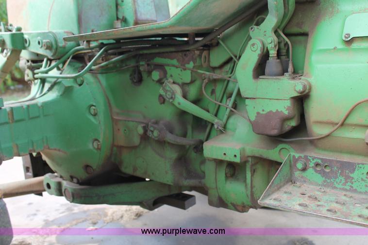 image for item J1431 John Deere 4020 tractor