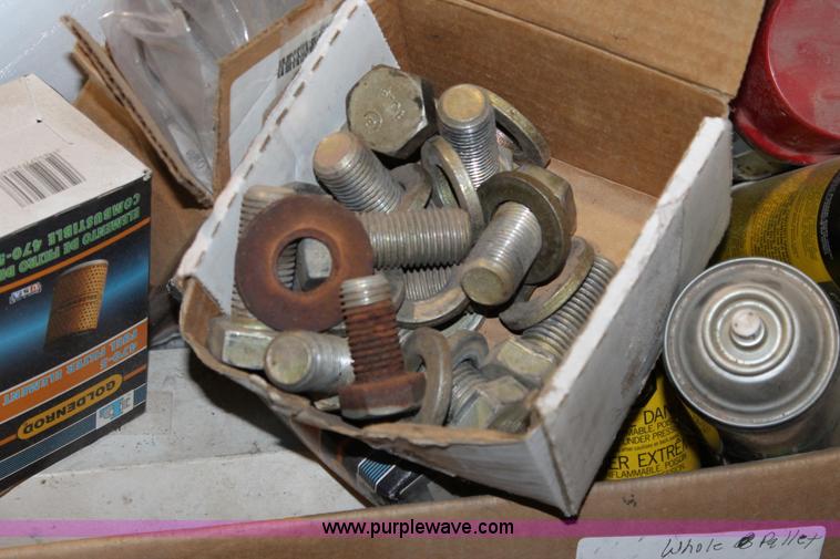 image for item J1432 Assorted parts and tools