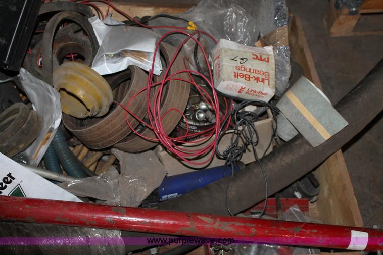 image for item J1432 Assorted parts and tools