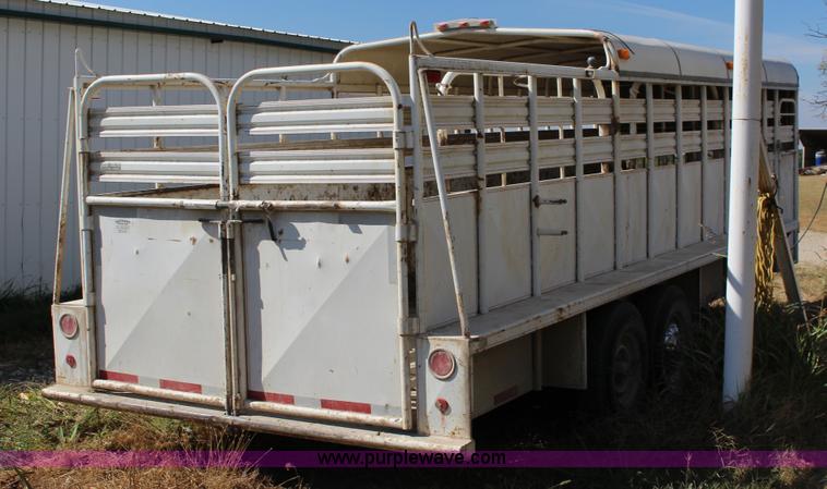 image for item K1200 2005 Coose livestock trailer