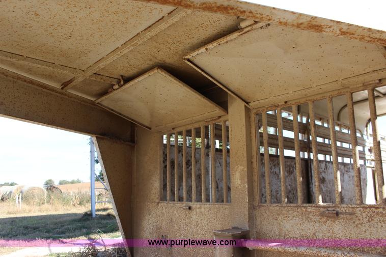 image for item K1200 2005 Coose livestock trailer