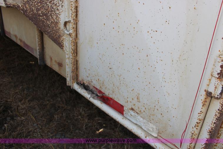 image for item K1200 2005 Coose livestock trailer