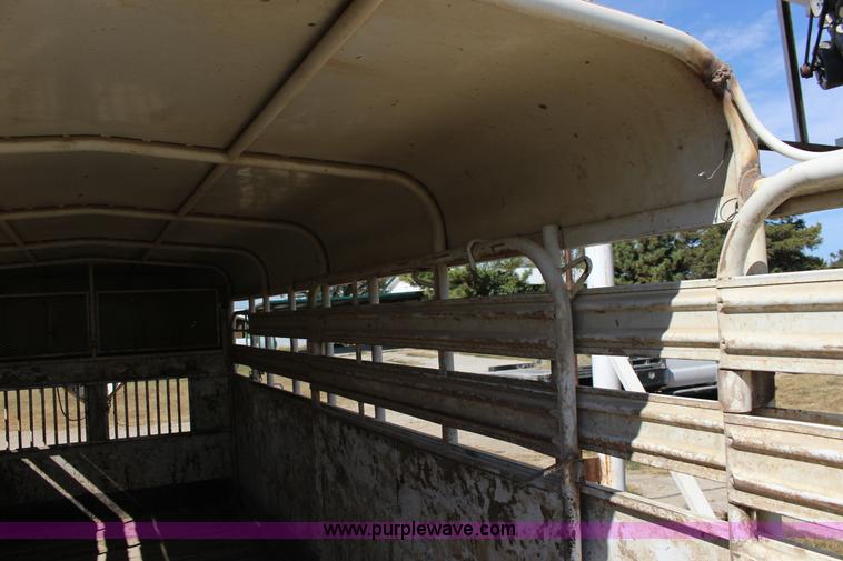 image for item K1200 2005 Coose livestock trailer