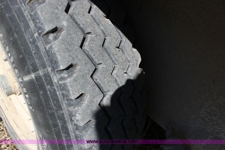 image for item K1200 2005 Coose livestock trailer