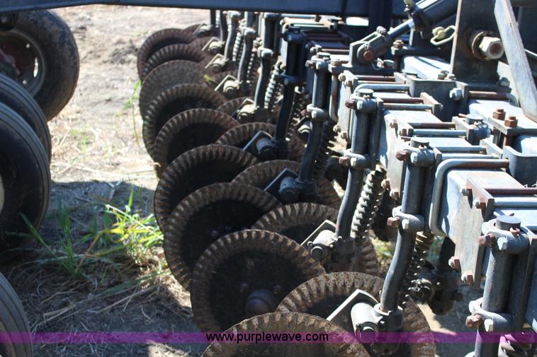 image for item K1201 Case IH 5400 minimum till drill