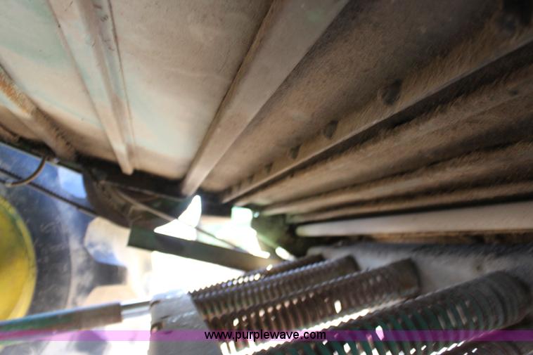 image for item K1202 John Deere 7700 RWA combine