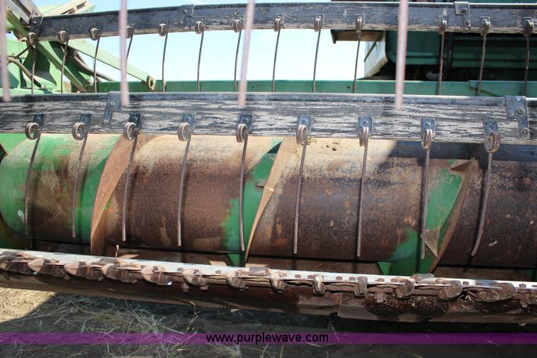 image for item K1202 John Deere 7700 RWA combine