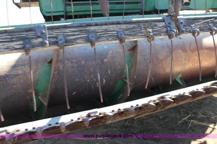 image for item K1202 John Deere 7700 RWA combine