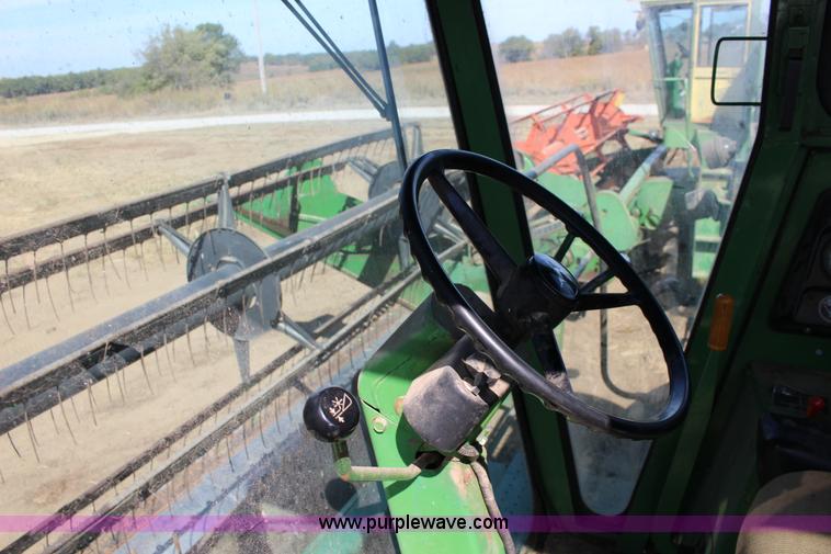 image for item K1202 John Deere 7700 RWA combine