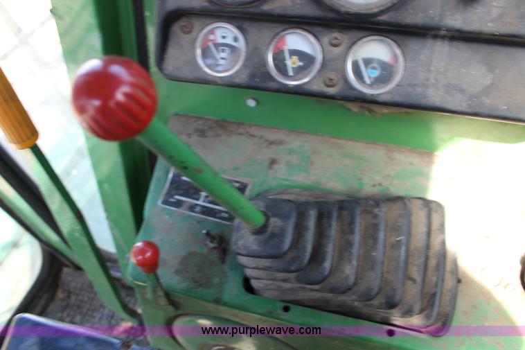 image for item K1202 John Deere 7700 RWA combine