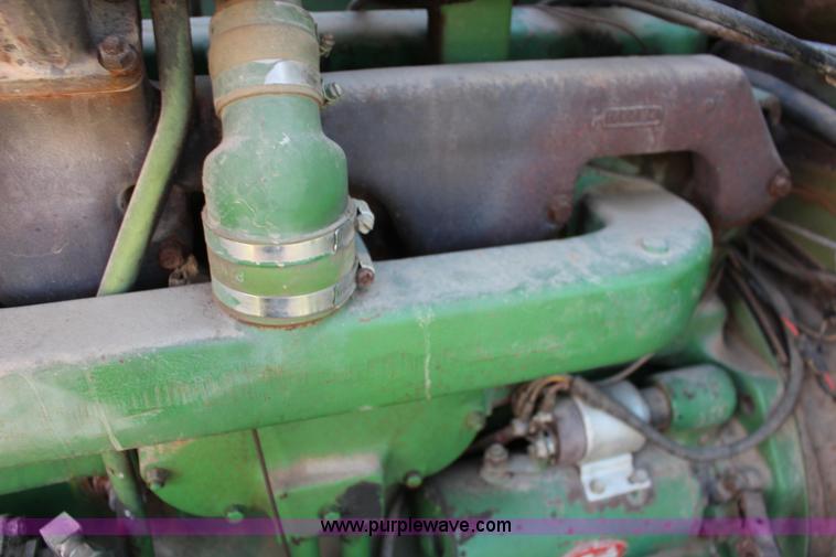 image for item K1202 John Deere 7700 RWA combine