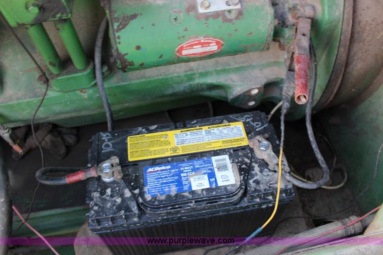 image for item K1202 John Deere 7700 RWA combine