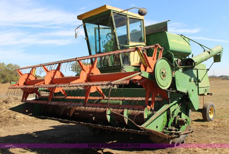 image for item K1203 John Deere 95 combine