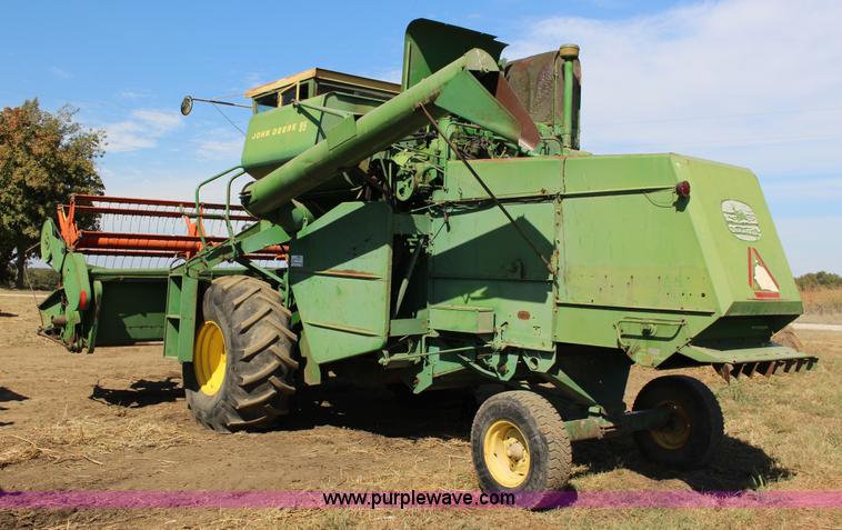 image for item K1203 John Deere 95 combine