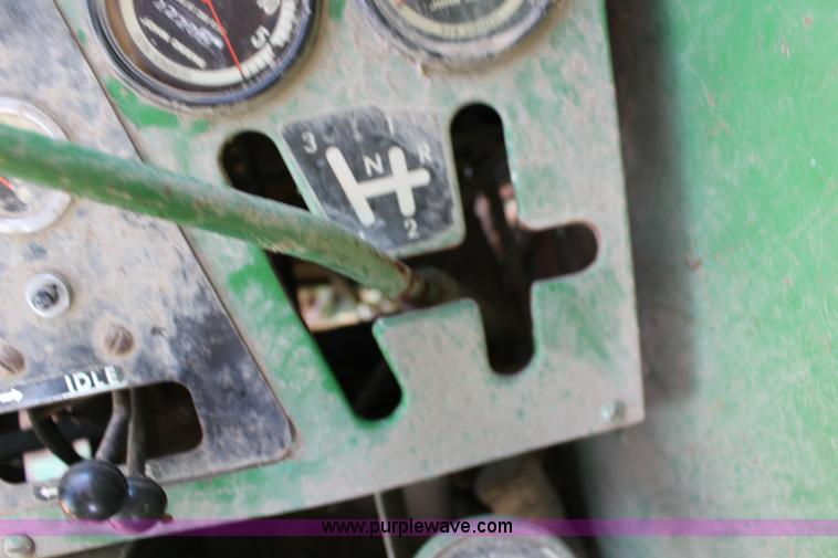 image for item K1203 John Deere 95 combine