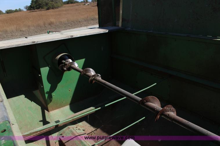 image for item K1203 John Deere 95 combine