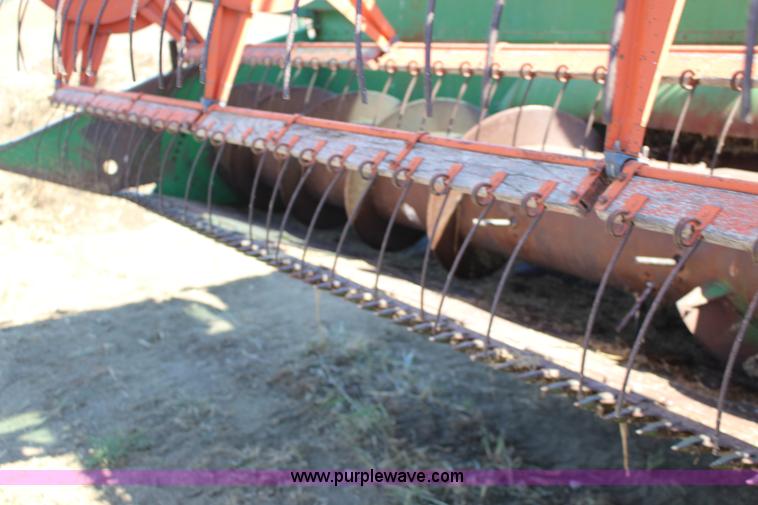 image for item K1203 John Deere 95 combine