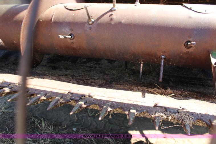 image for item K1203 John Deere 95 combine