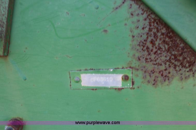 image for item K1203 John Deere 95 combine