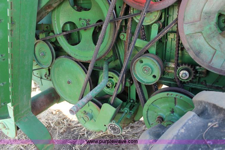 image for item K1203 John Deere 95 combine