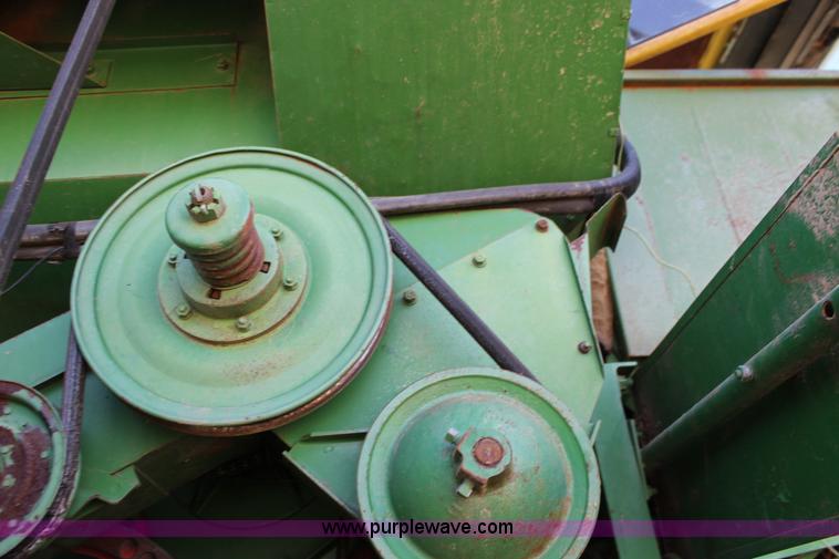 image for item K1203 John Deere 95 combine