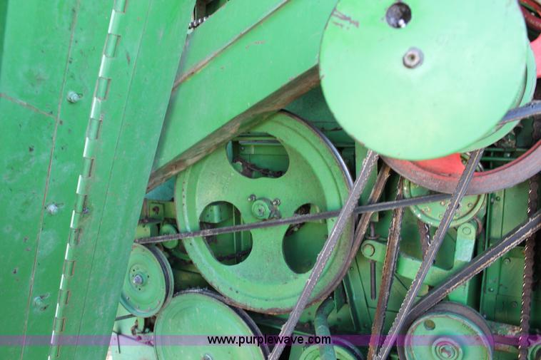 image for item K1203 John Deere 95 combine