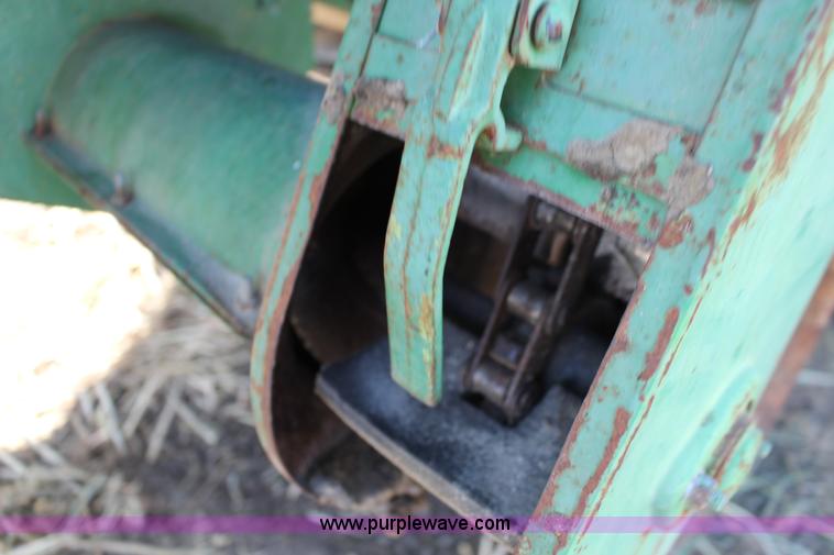 image for item K1203 John Deere 95 combine