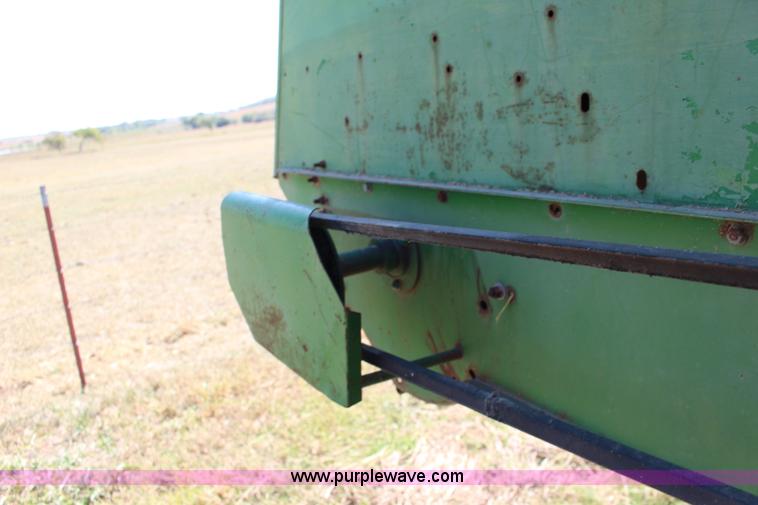 image for item K1203 John Deere 95 combine