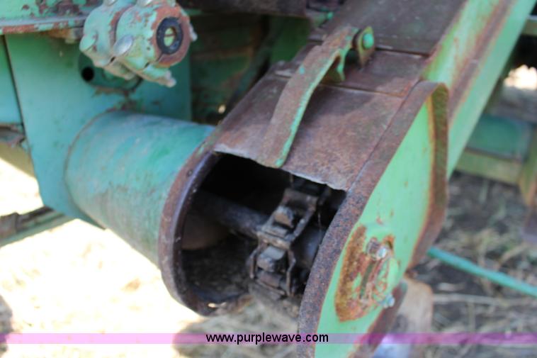 image for item K1203 John Deere 95 combine