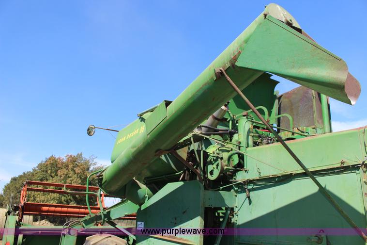 image for item K1203 John Deere 95 combine