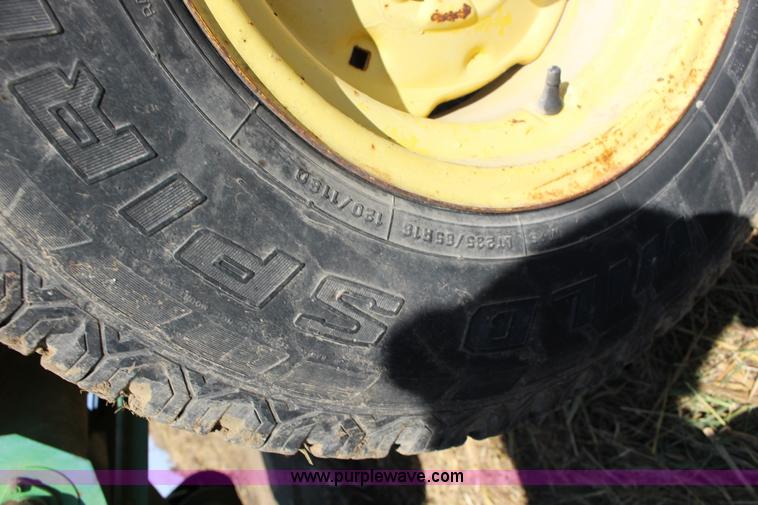 image for item K1203 John Deere 95 combine