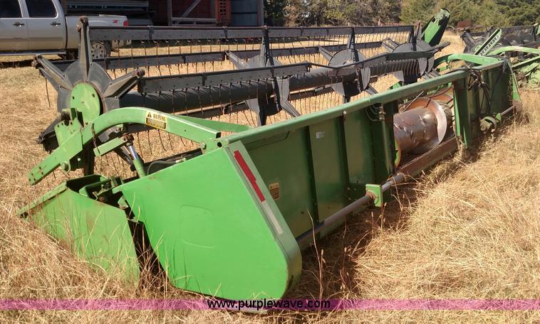 image for item K1233 John Deere 220 flex head