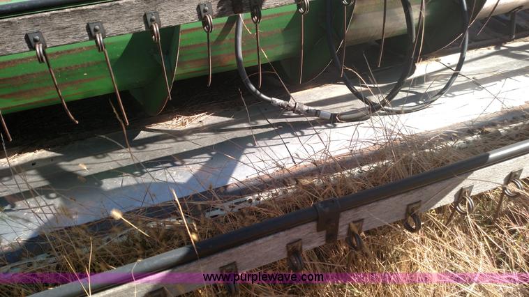 image for item K1233 John Deere 220 flex head