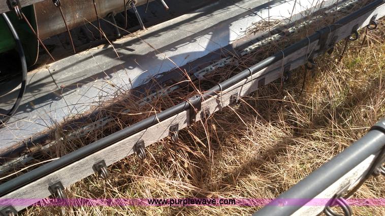 image for item K1233 John Deere 220 flex head