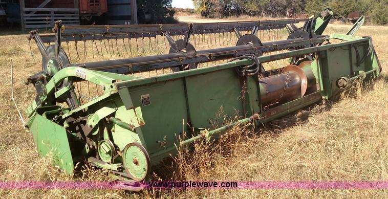 image for item K1234 John Deere 220 flex head