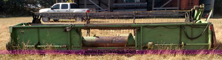 image for item K1234 John Deere 220 flex head