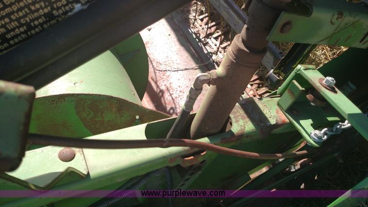 image for item K1234 John Deere 220 flex head