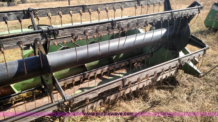 image for item K1234 John Deere 220 flex head