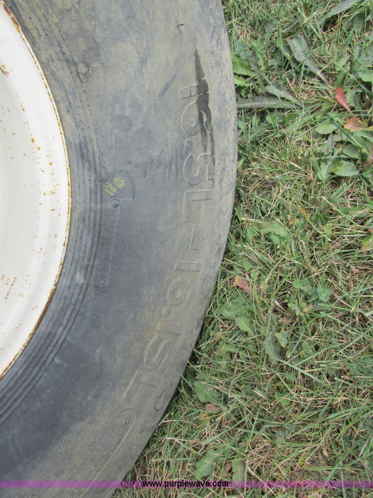 image for item K2204 Duo Lift anhydrous ammonia nurse tanks