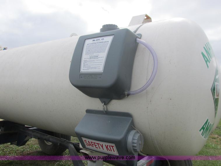image for item K2204 Duo Lift anhydrous ammonia nurse tanks