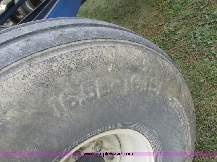 image for item K2205 Duo Lift anhydrous ammonia nurse tanks