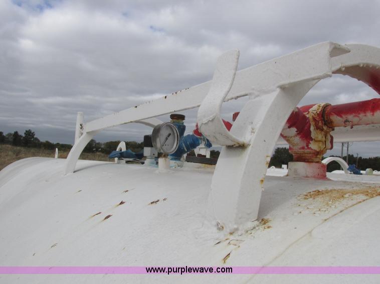 image for item K2205 Duo Lift anhydrous ammonia nurse tanks