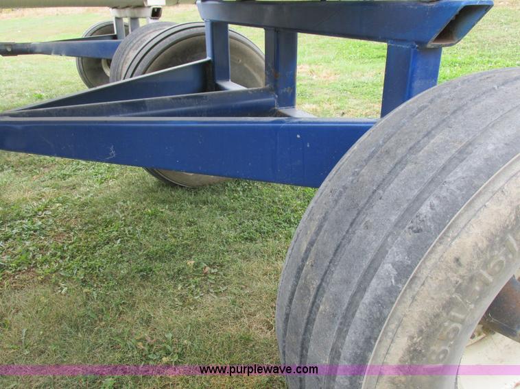 image for item K2205 Duo Lift anhydrous ammonia nurse tanks