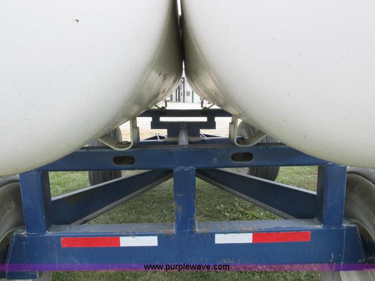image for item K2205 Duo Lift anhydrous ammonia nurse tanks