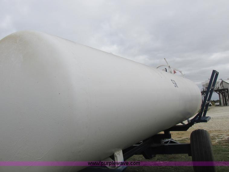 image for item K2205 Duo Lift anhydrous ammonia nurse tanks