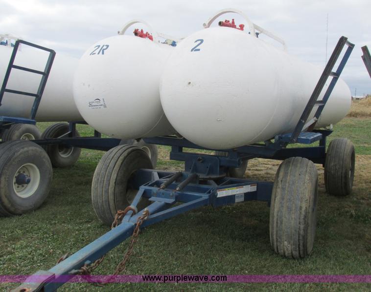 image for item K2206 Duo Lift anhydrous ammonia nurse tanks