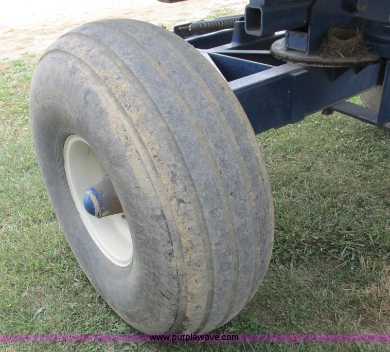 image for item K2206 Duo Lift anhydrous ammonia nurse tanks