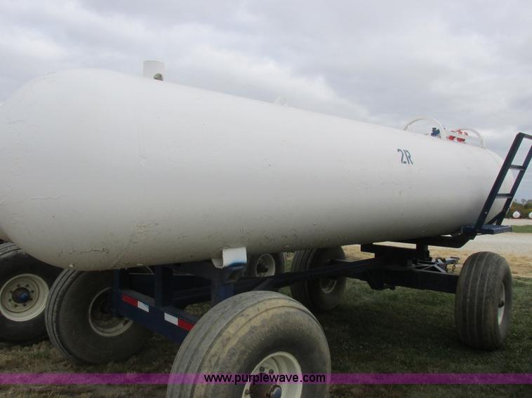 image for item K2206 Duo Lift anhydrous ammonia nurse tanks